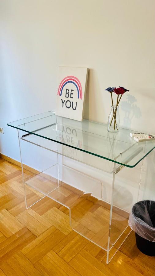 70M2 Apartment 4 Mins From Athens Central Station! 외부 사진