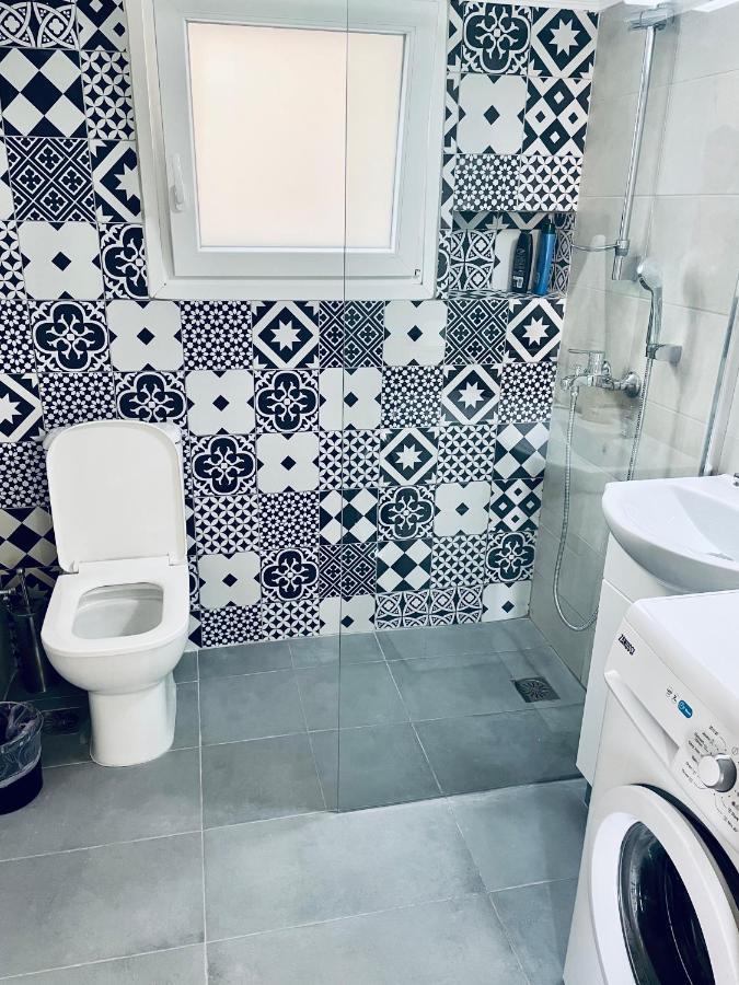 70M2 Apartment 4 Mins From Athens Central Station! 외부 사진