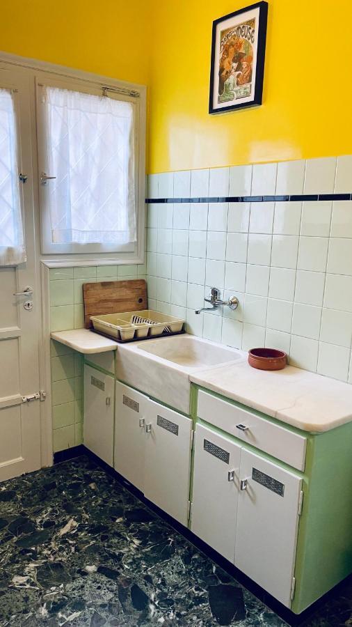 70M2 Apartment 4 Mins From Athens Central Station! 외부 사진